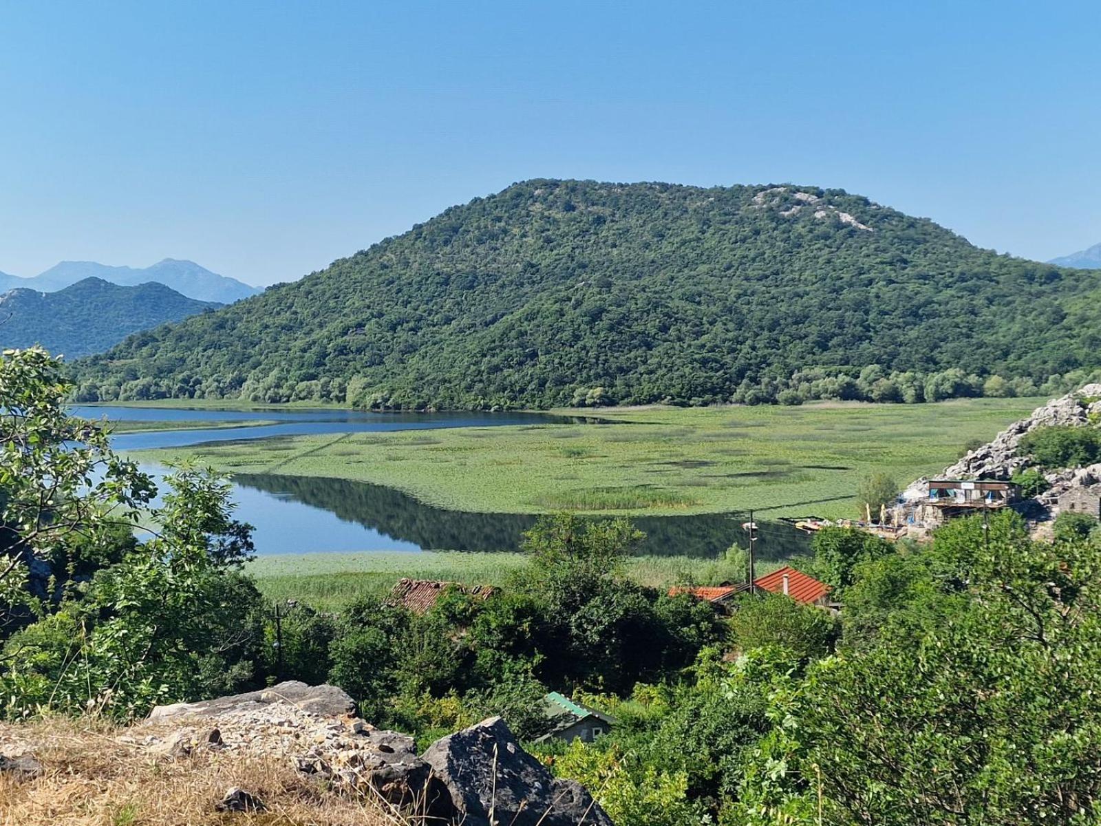 Lakeside Oasis Home Karuc Екстер'єр фото