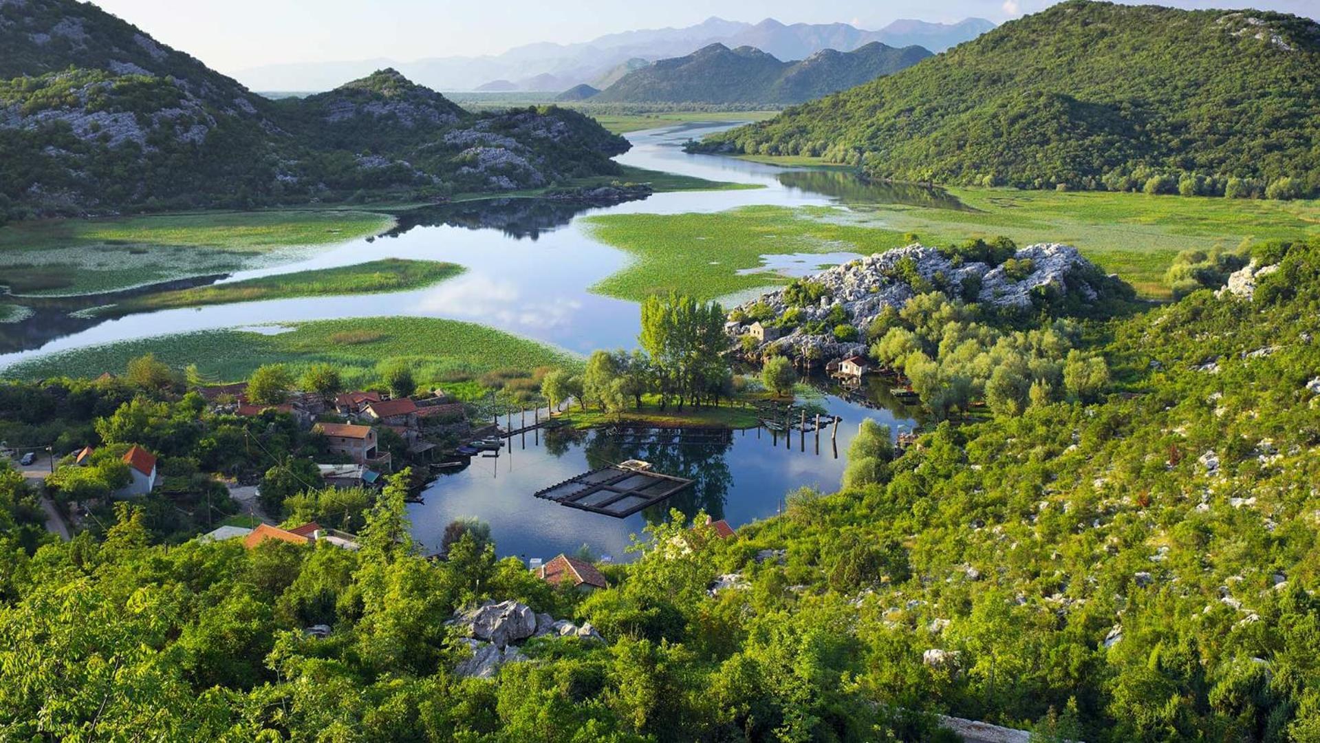 Lakeside Oasis Home Karuc Екстер'єр фото